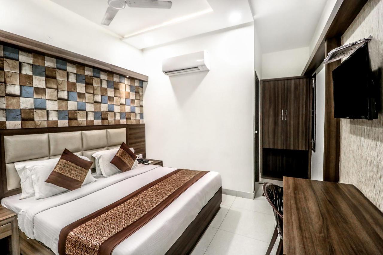 Hotel Kings Amritsar Extérieur photo